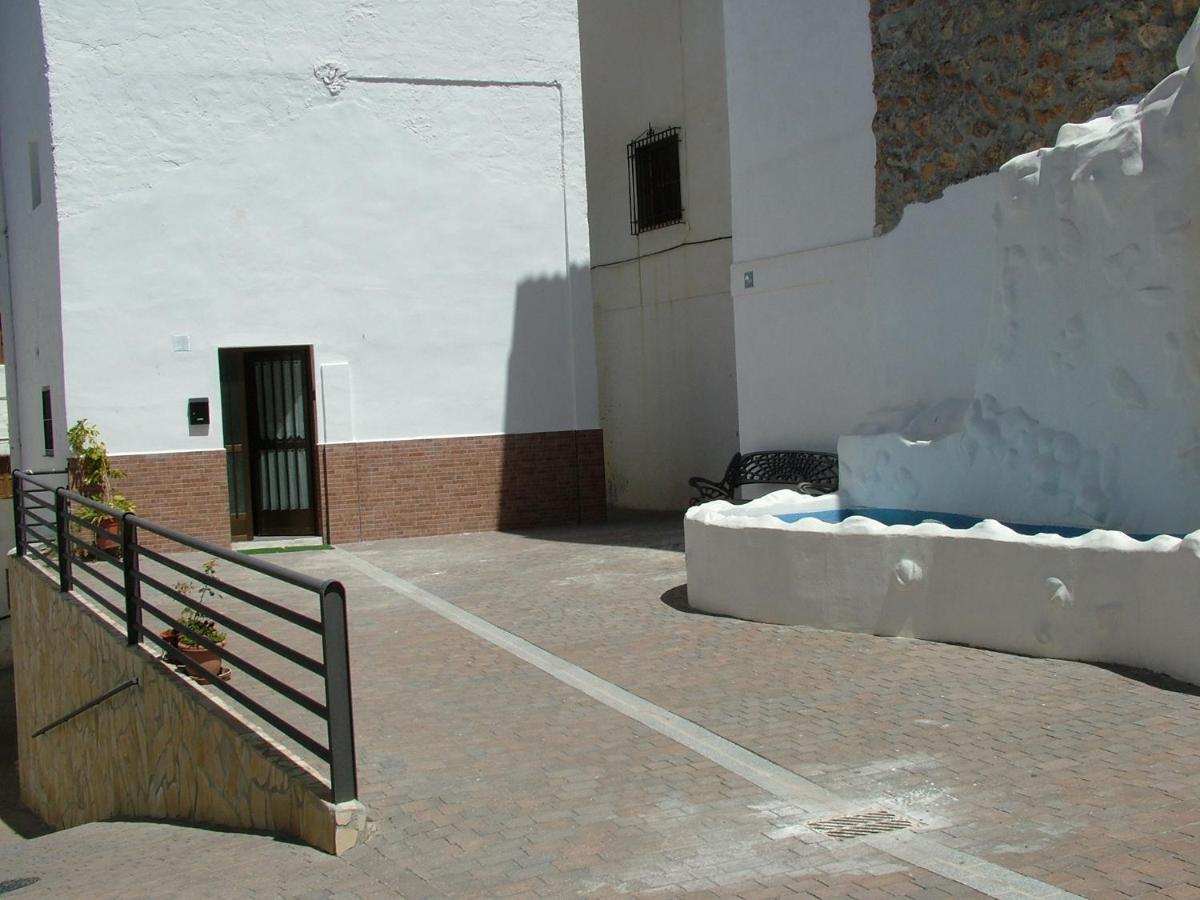 Casa Fuente Alta Villa Otívar Екстериор снимка